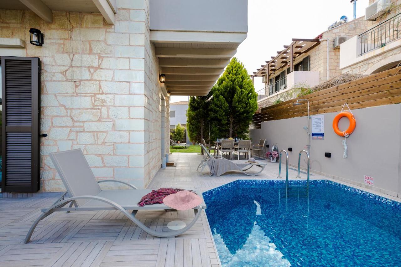 Villa Sirocos Stalos Exterior foto