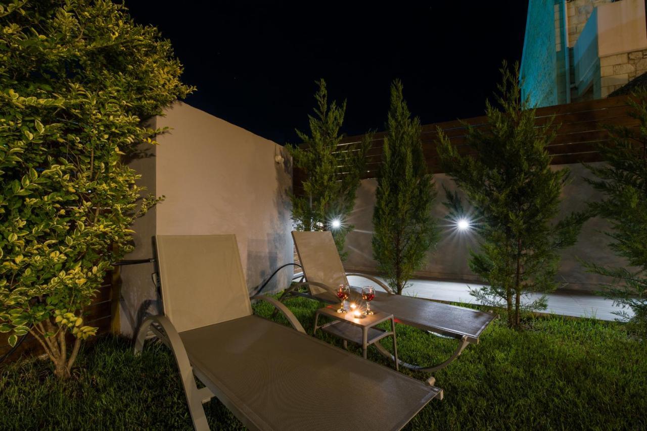 Villa Sirocos Stalos Exterior foto